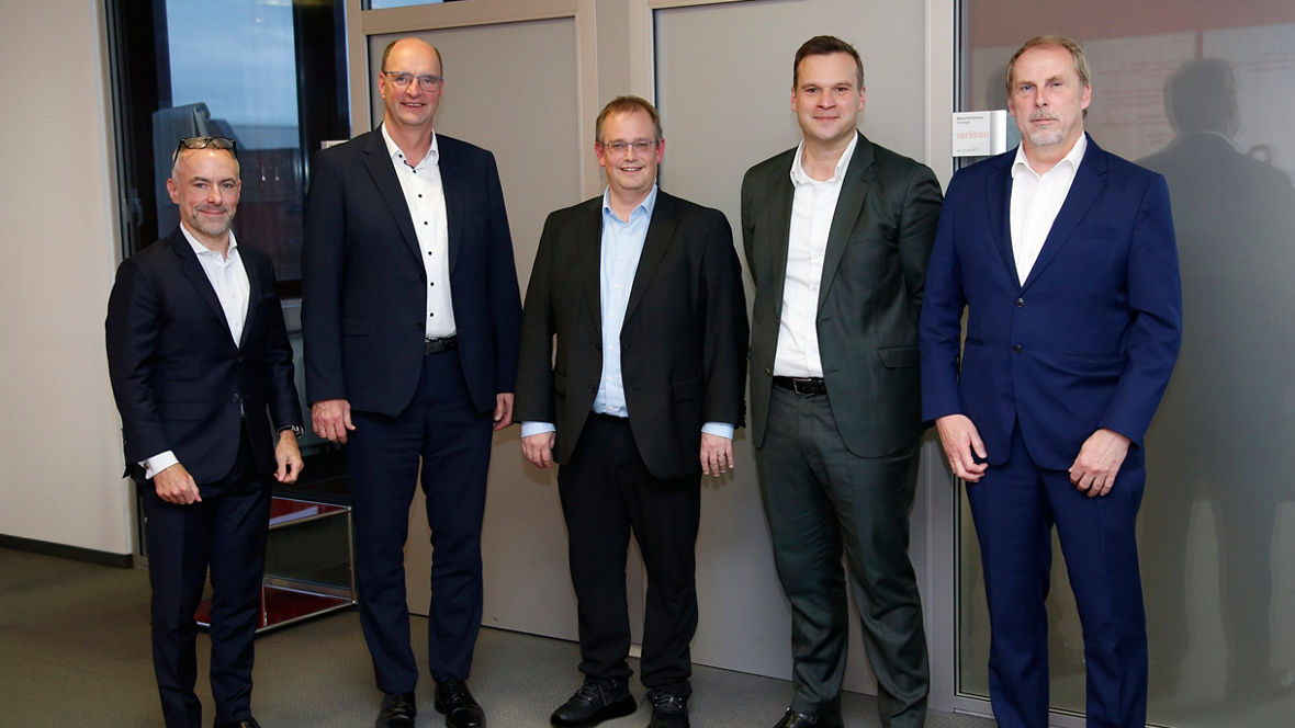 PM_Evonik and Oerlikon Barmag 